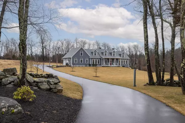 Hampton Falls, NH 03844,8 Wadleigh LN