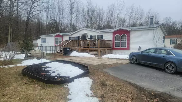 127 Morways PARK, Charlestown, NH 03603