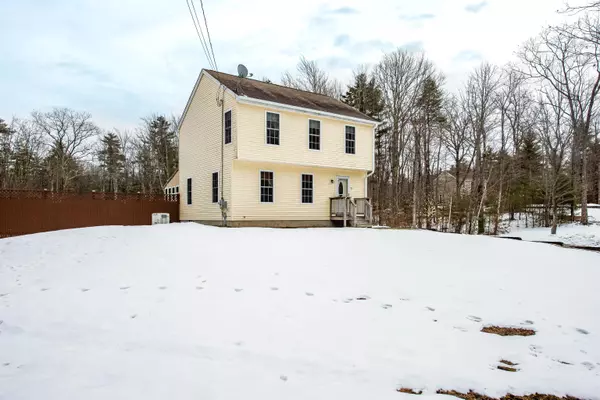 22 Shepherd RD, Farmington, NH 03835