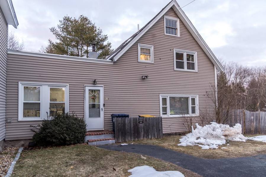 26 North AVE #B, Plaistow, NH 03865