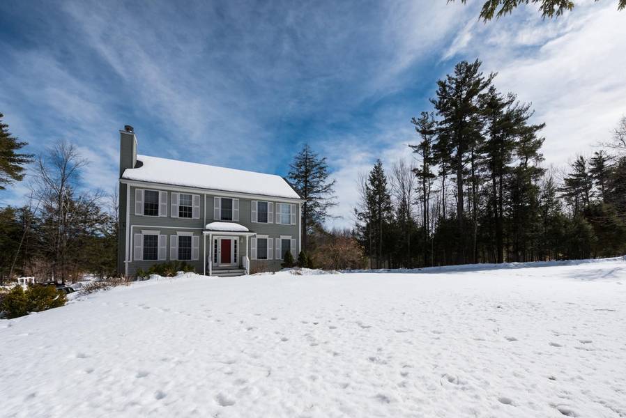 31 Maple View DR, Bradford, NH 03221