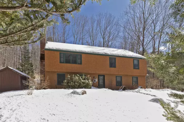 21 Deer Run LN, Lebanon, NH 03766