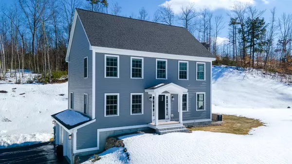 10 French RD, Epping, NH 03042