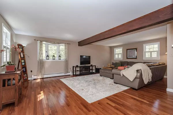 Brookline, NH 03033,12 Lakin RD