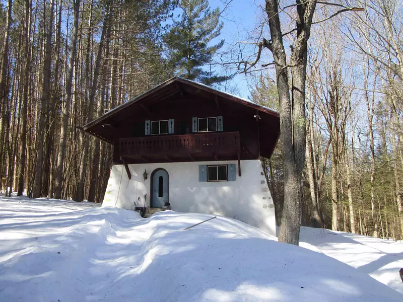 27 Cranberry Hill RD, Winhall, VT 05340