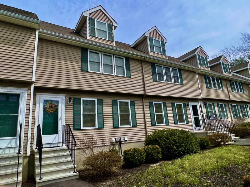 30 Charter ST #16, Exeter, NH 03833