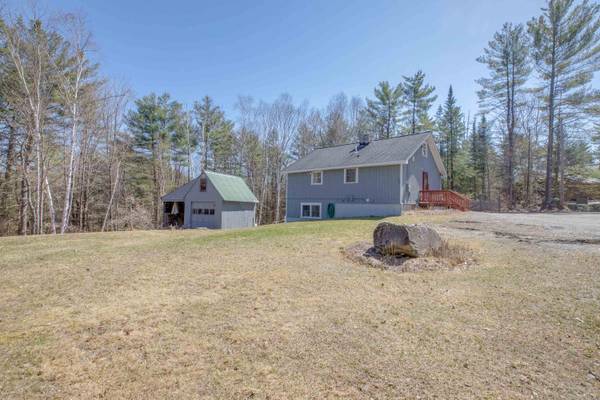 623 Goose LN, Bath, NH 03740