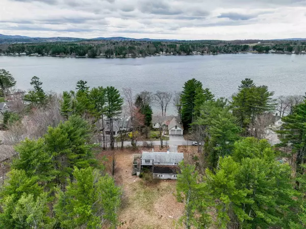 72 Shore RD,  Gilford,  NH 03249