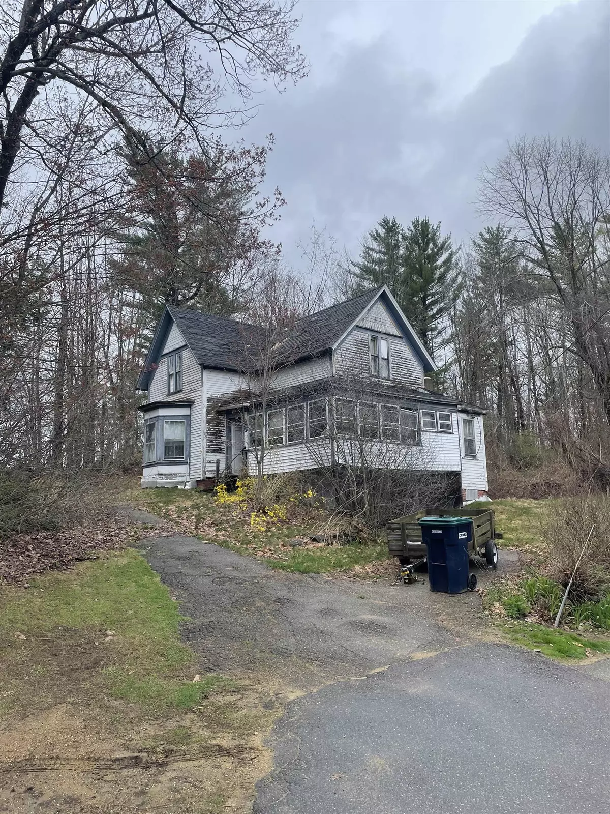 Tilton, NH 03276,11 Maple CT