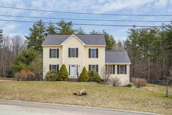 43 Woodhawk DR,  Milford,  NH 03055