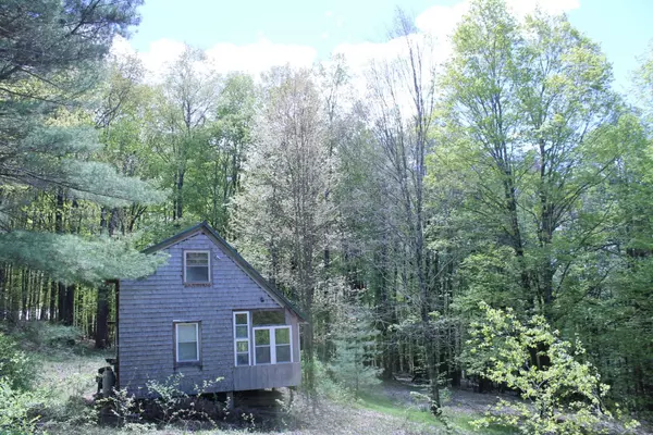 Poultney, VT 05764,1590 Lewis RD