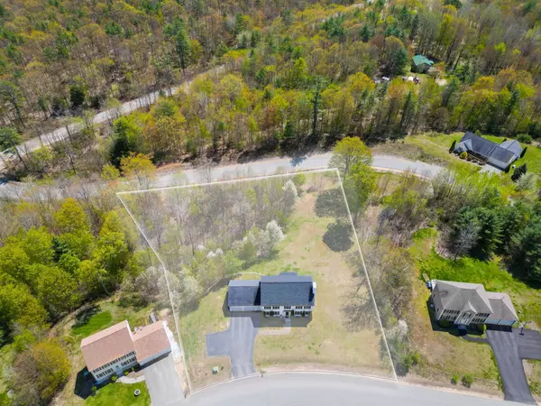 Pittsfield, NH 03263,206 Deer Meadow RD
