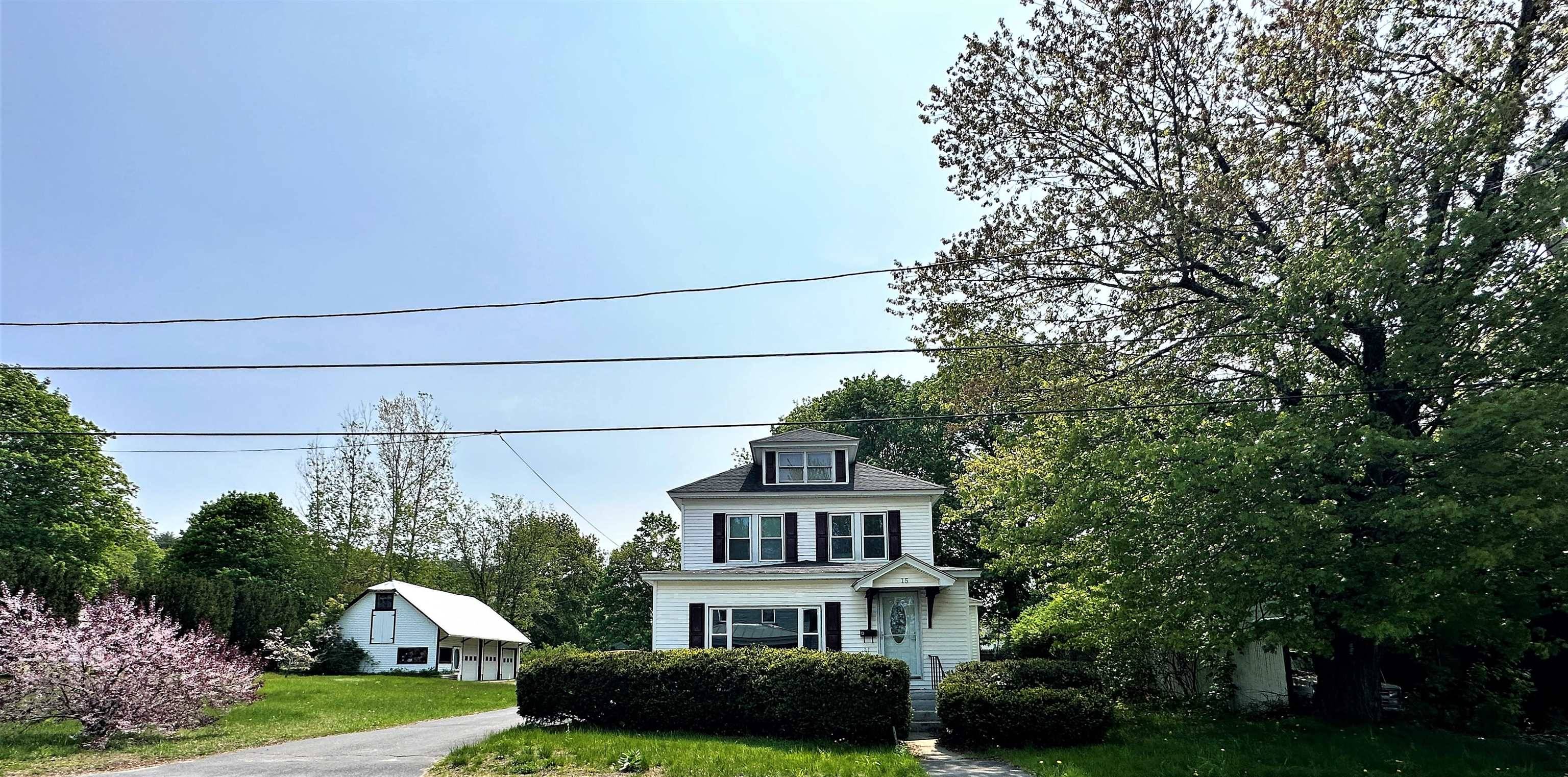 15 Chellis ST, Claremont, NH 03743