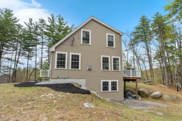 Henniker, NH 03242,82 Stonehenge DR