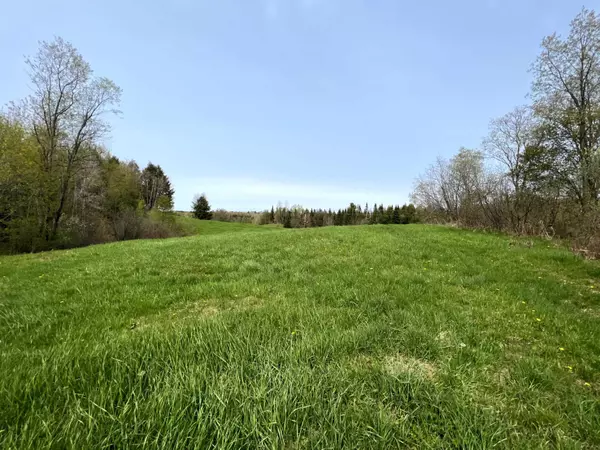 Coventry, VT 05855,3299 Glen RD