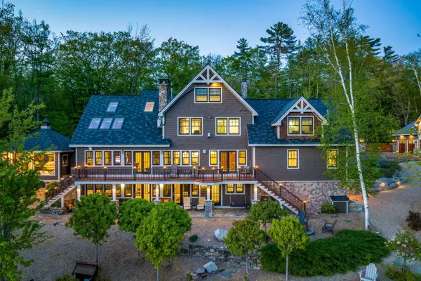 Center Harbor, NH 03226,41 Keewaydin RD