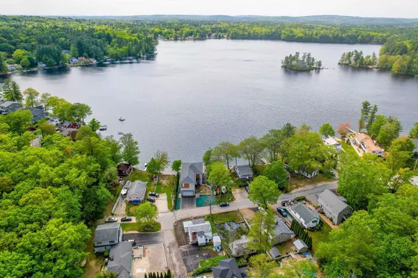 39 Woekel CIR, Pelham, NH 03076