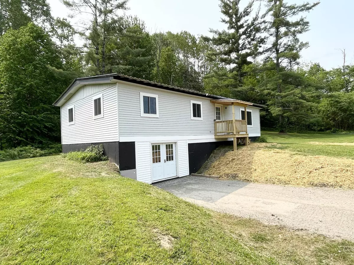 Albany, VT 05820,2539 VT Route 14N