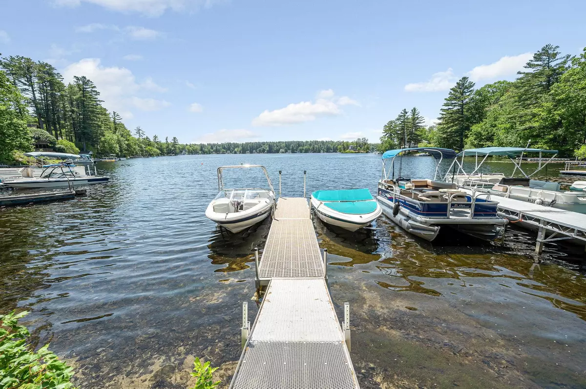 Pelham, NH 03076,91 Honor Roll RD