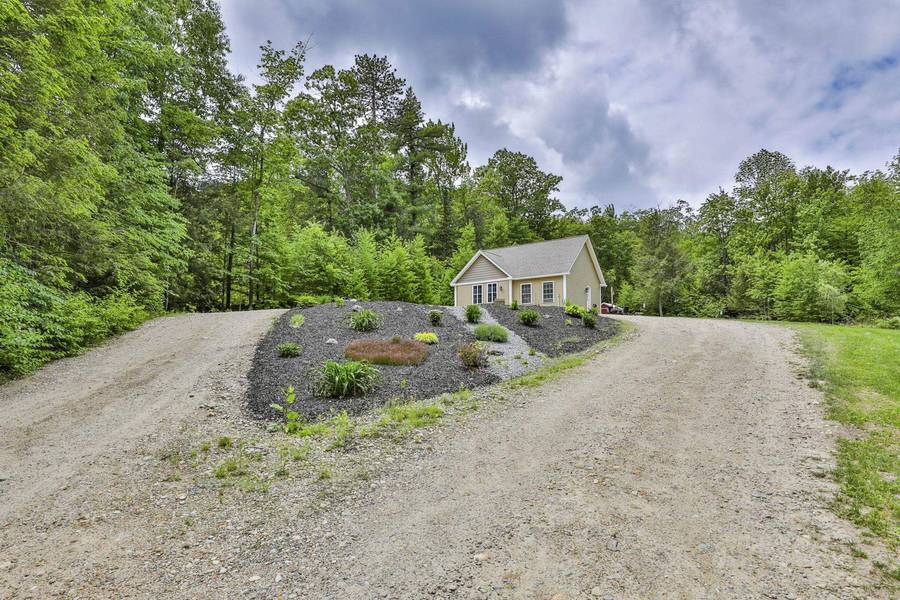 25 Smithville RD, New Ipswich, NH 03071