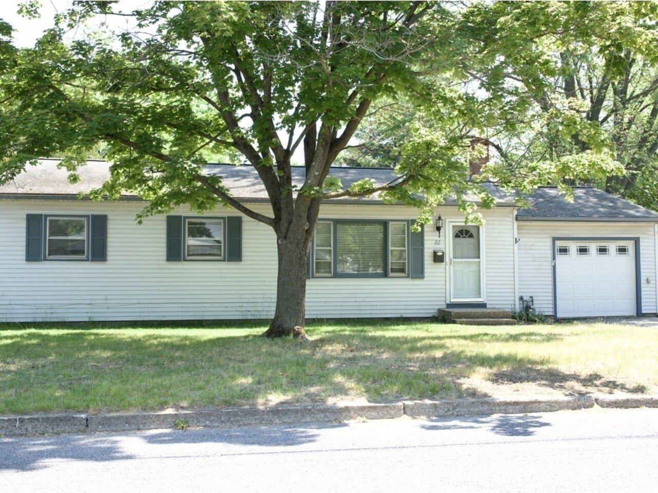 22 Logwood ST, South Burlington, VT 05403