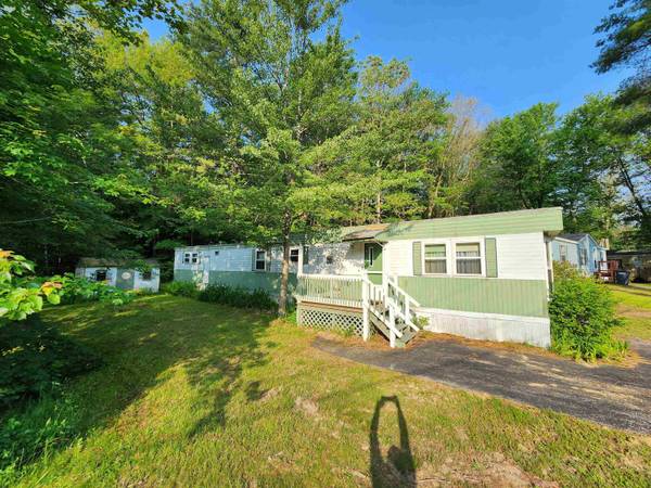 26 Roland DR, Allenstown, NH 03275