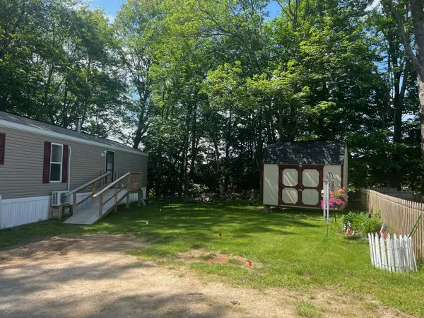 Pittsfield, NH 03263,62 Leavitt RD #9