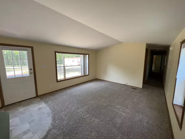 Pittsfield, NH 03263,155 Wildwood DR
