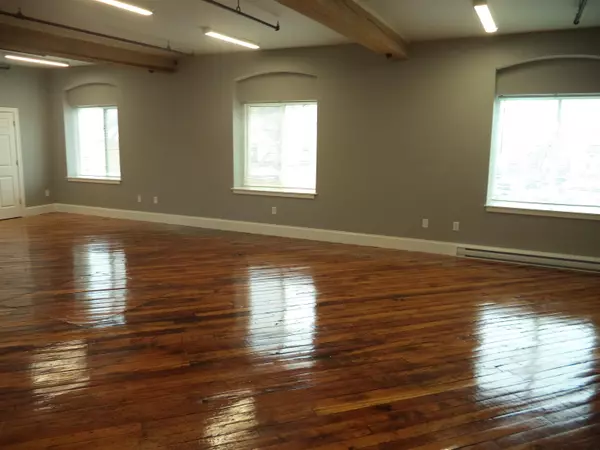 Haverhill, MA 01832,37 Stevens ST #203
