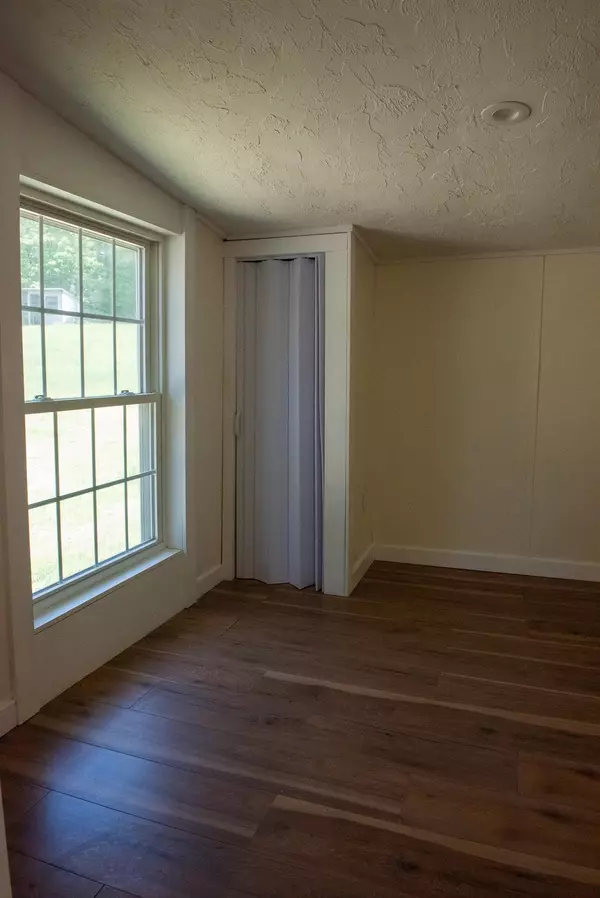 Northfield, NH 03276,64 Summer ST