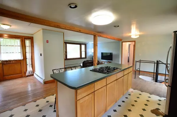 Greenfield, NH 03047,83 Slip RD