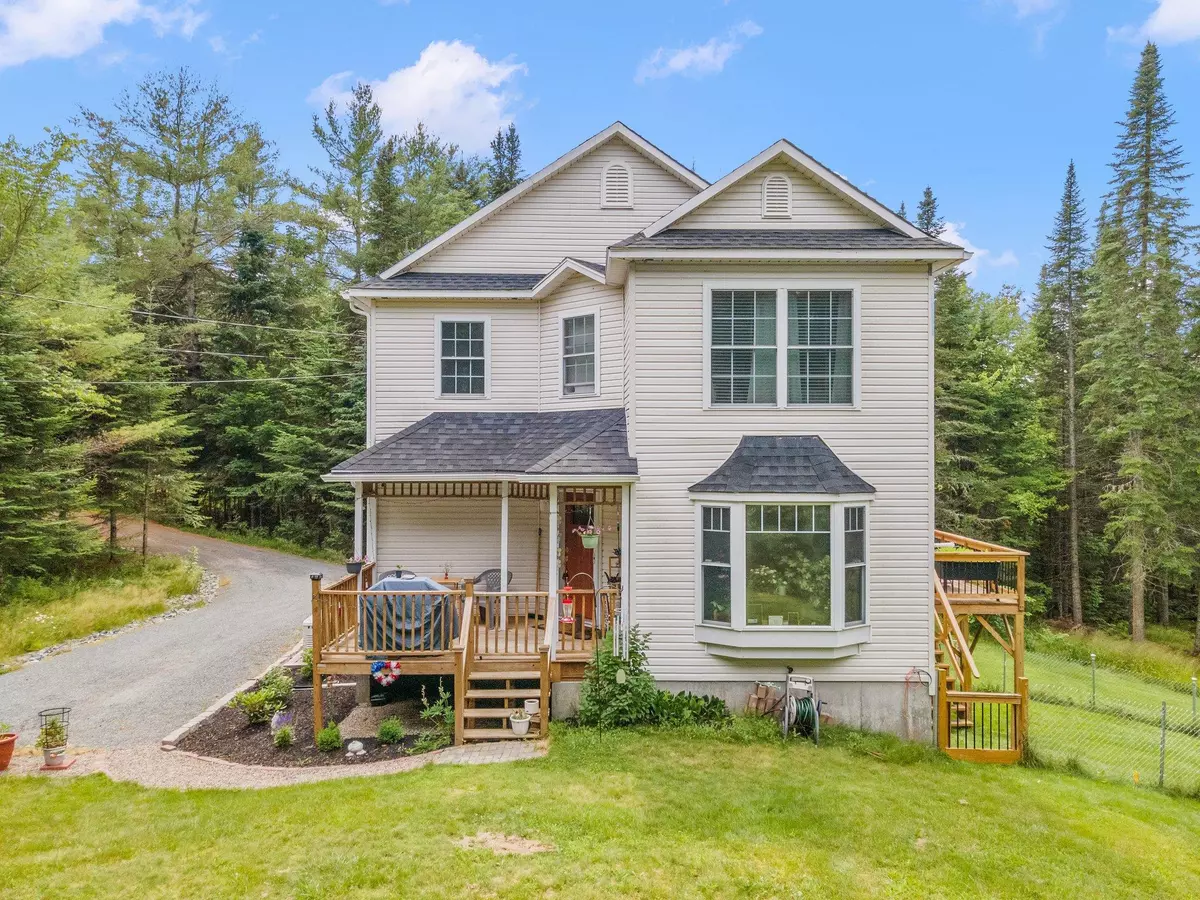 Littleton, NH 03561,3151 N Littleton RD