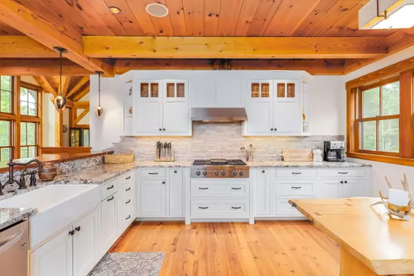 Warren, VT 05674,214 Caspar DR