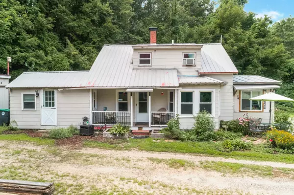 106 Valley ST, Franklin, NH 03235