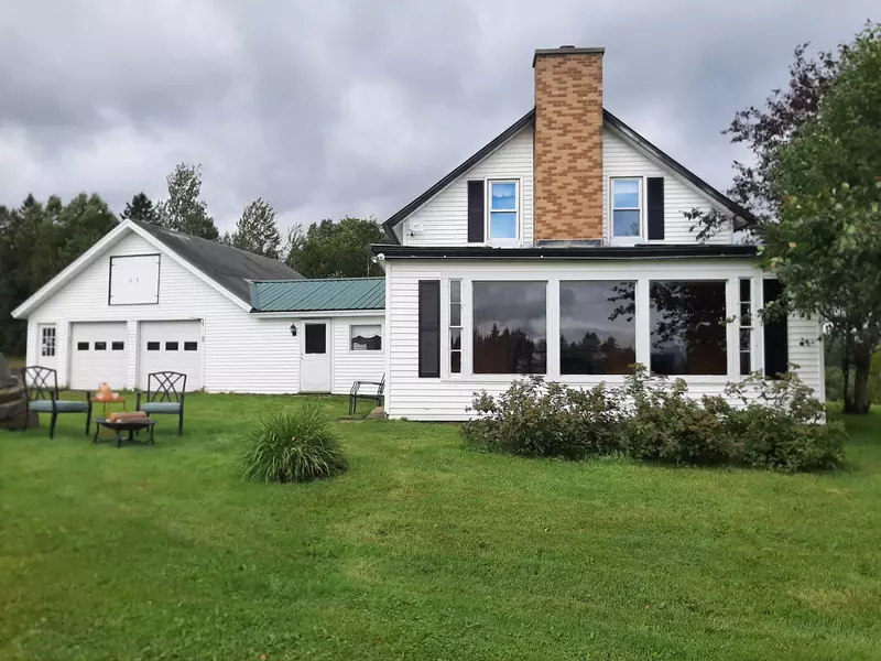 89 Crawford RD, Clarksville, NH 03592