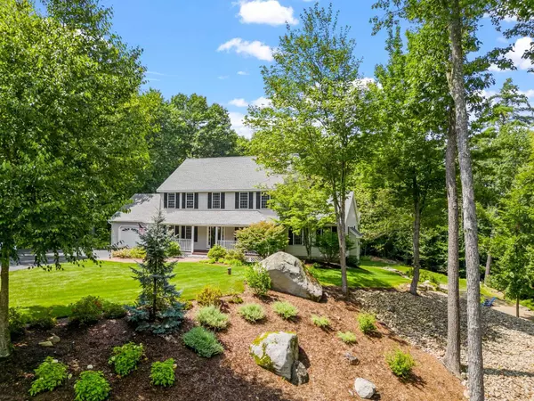 7 Hampshire Hills DR, Bow, NH 03304