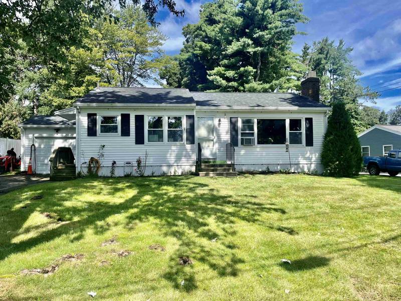 24 Willowbrook AVE, Greenland, NH 03840