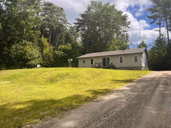 79 W Lake RD, Fitzwilliam, NH 03447