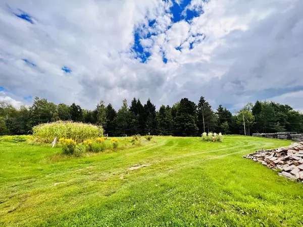 Richford, VT 05476,406 East Richford Slide RD