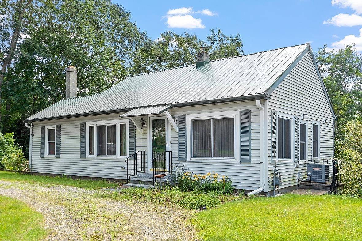 201 E Dunstable RD, Nashua, NH 03062