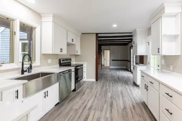 Northfield, NH 03276,440 Shaker RD