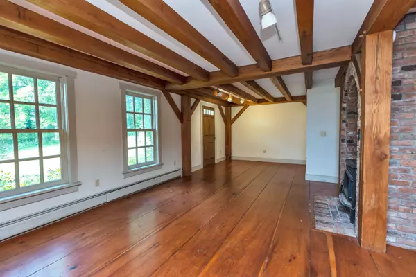 Dublin, NH 03444,91 Dooe RD