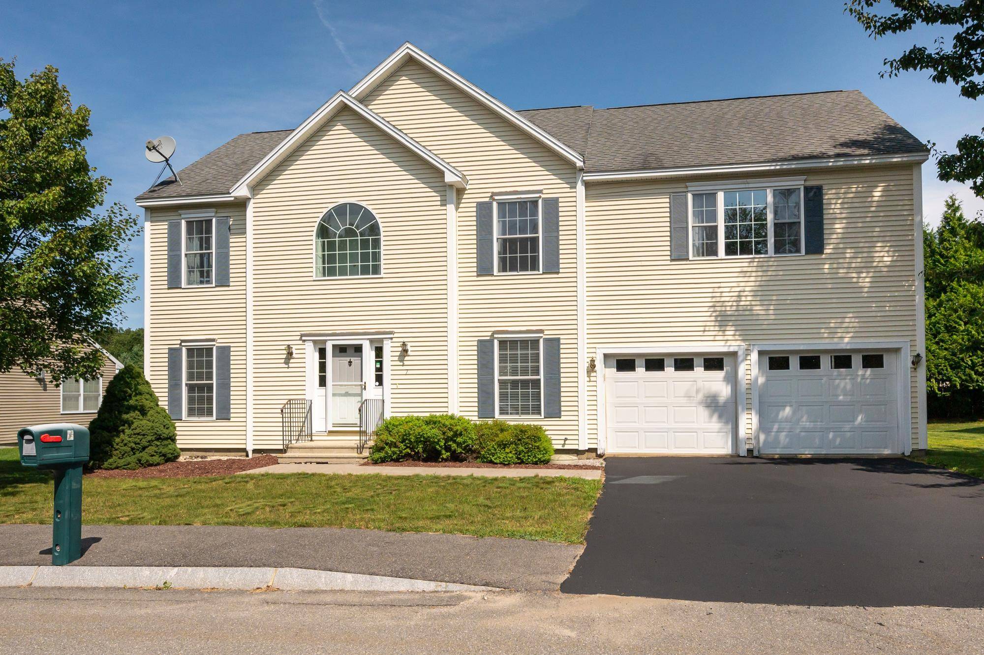 7 Courtney LN #3, Nashua, NH 03062