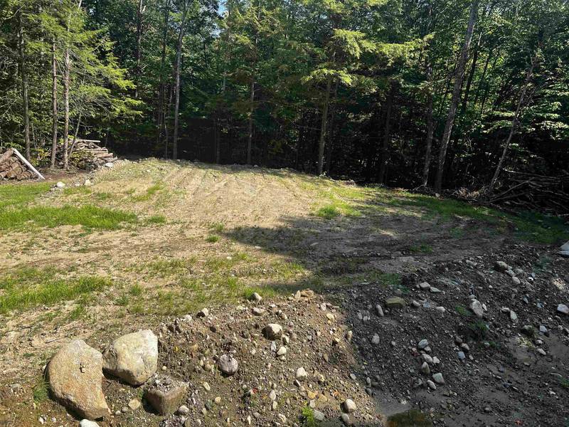 Lot 8 Winterberry LN, Plymouth, NH 03264