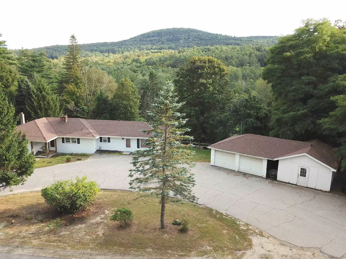 Warner, NH 03278,201 NH Route 103 West