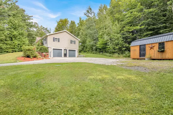 Milton, NH 03851,24 Grandview RD