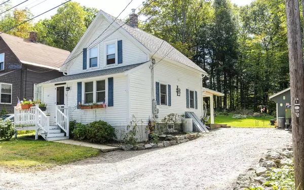 12 Perry RD, Fitzwilliam, NH 03447