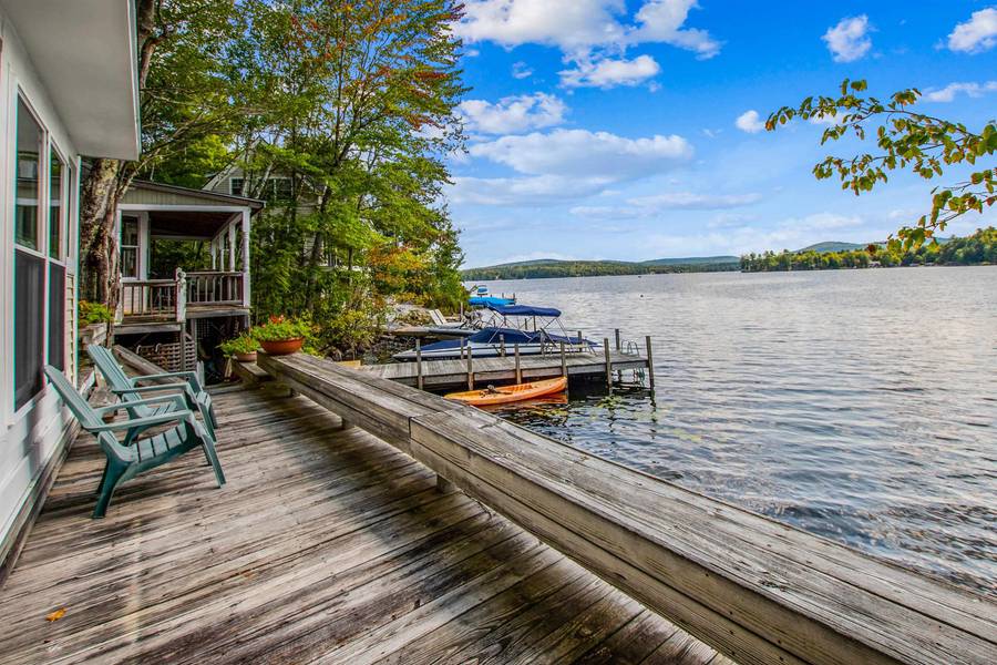 253 Lake AVE, Sunapee, NH 03782