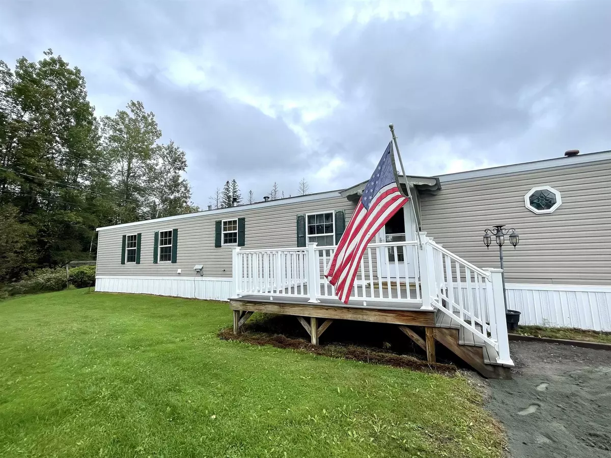 Lancaster, NH 03584,57 Third ST