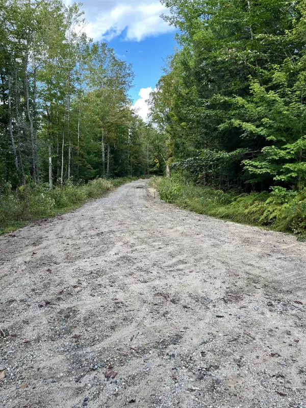 Ossipee, NH 03864,16 Polly's Crossing RD